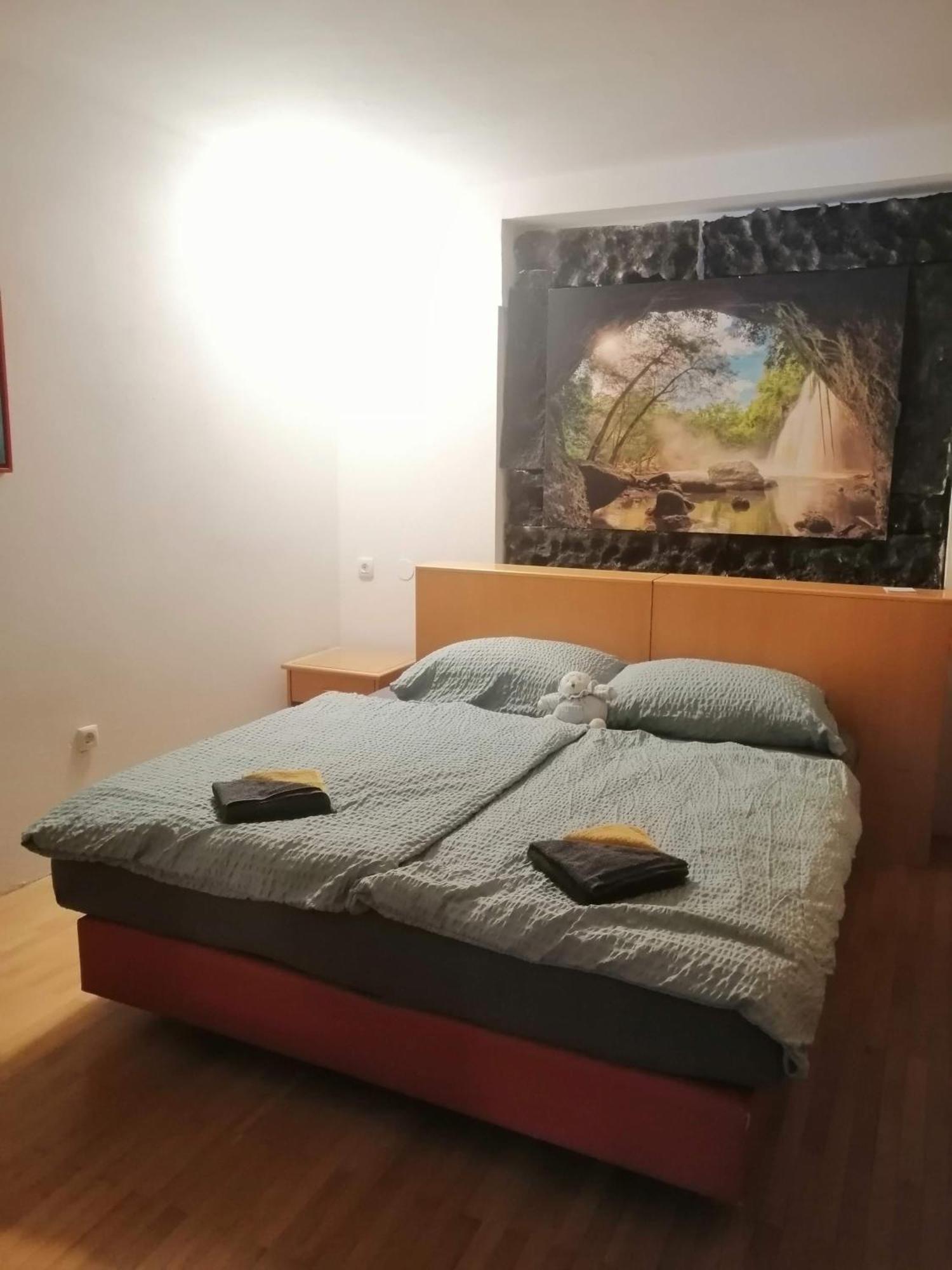 Apartma Zeus Jesenice Luaran gambar